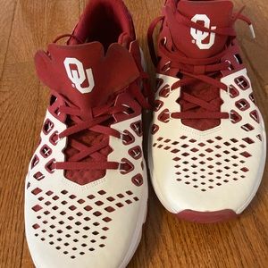 Nike, Oklahoma Sooners Gameday sneakers!
